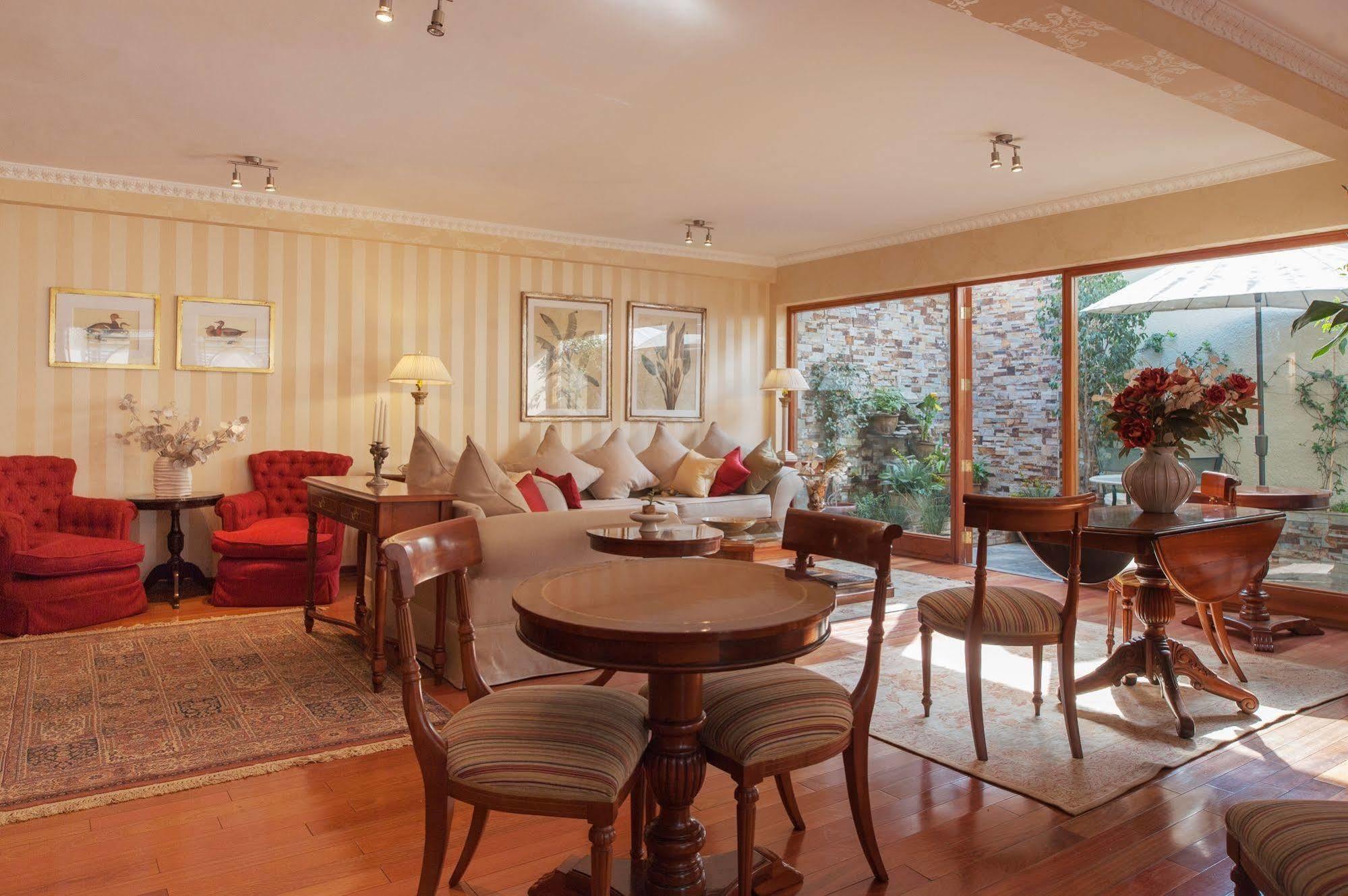 Departamentos Orly Apart otel Santiago Dış mekan fotoğraf